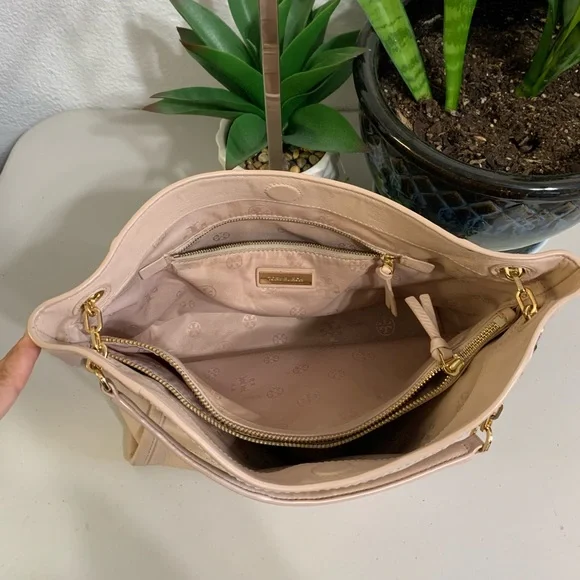 Tory Burch Blush Leather Chain-Handle Shoulder Tote - Picture 14 of 15